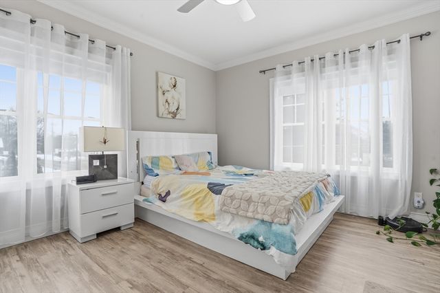 181 S Franklin St 206, Holbrook, MA 02343