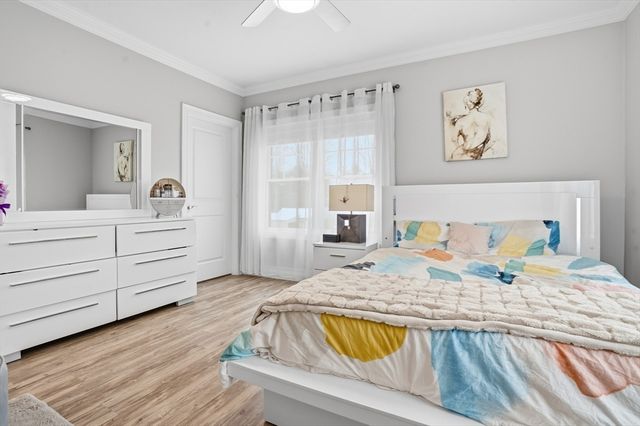 181 S Franklin St 206, Holbrook, MA 02343