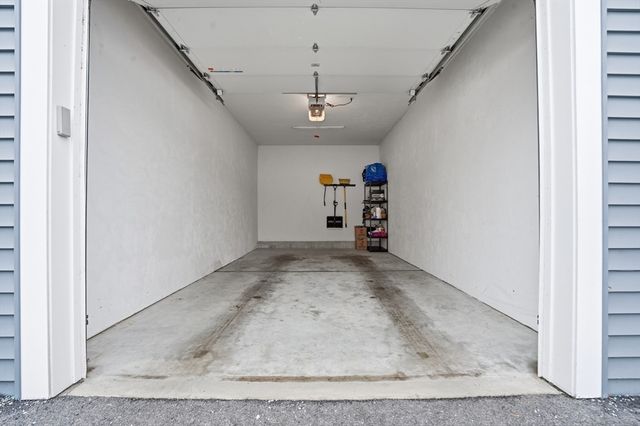 181 S Franklin St 206, Holbrook, MA 02343