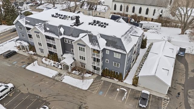 181 S Franklin St 206, Holbrook, MA 02343