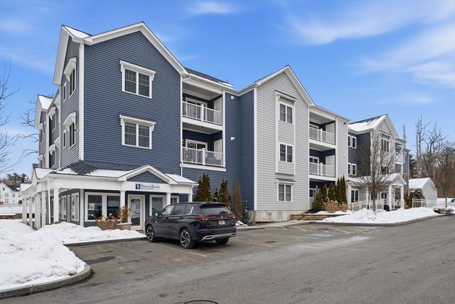 181 S Franklin St 206, Holbrook, MA 02343