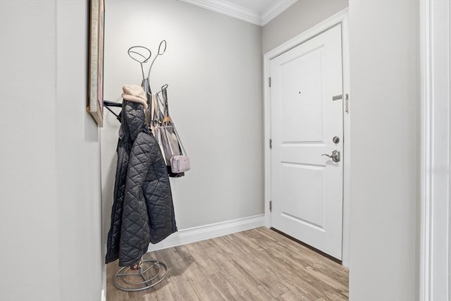 181 S Franklin St 206, Holbrook, MA 02343