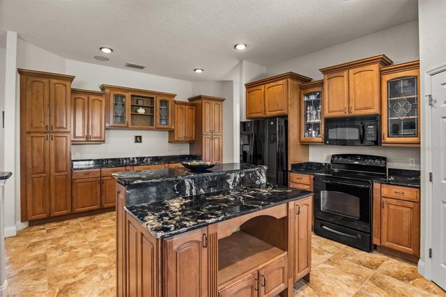 877 N CROOKED LAKE DRIVE, Babson Park, FL 33827