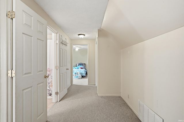 8991 W State Road 236 Road, Middletown, IN 47356