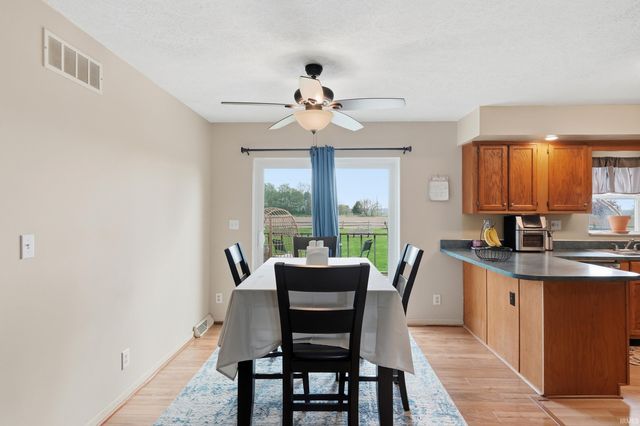 8991 W State Road 236 Road, Middletown, IN 47356