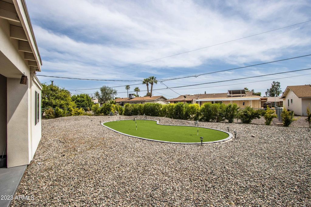 Image 1 of property listing at 10141 W PEBBLE BEACH Drive, Sun City, AZ 85351