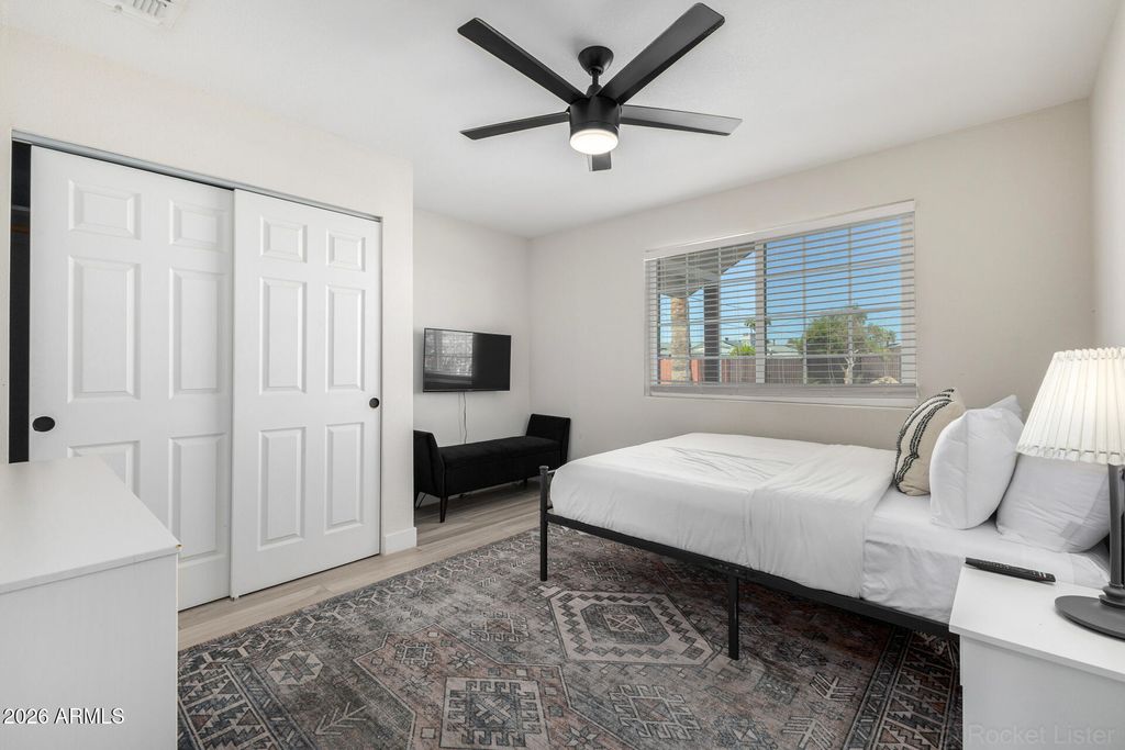 Image 15 of property listing at 10141 W PEBBLE BEACH Drive, Sun City, AZ 85351