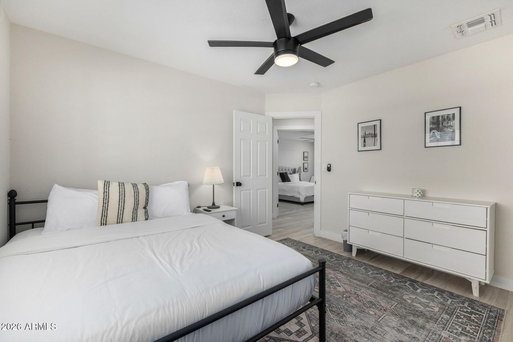 Image 18 of property listing at 10141 W PEBBLE BEACH Drive, Sun City, AZ 85351