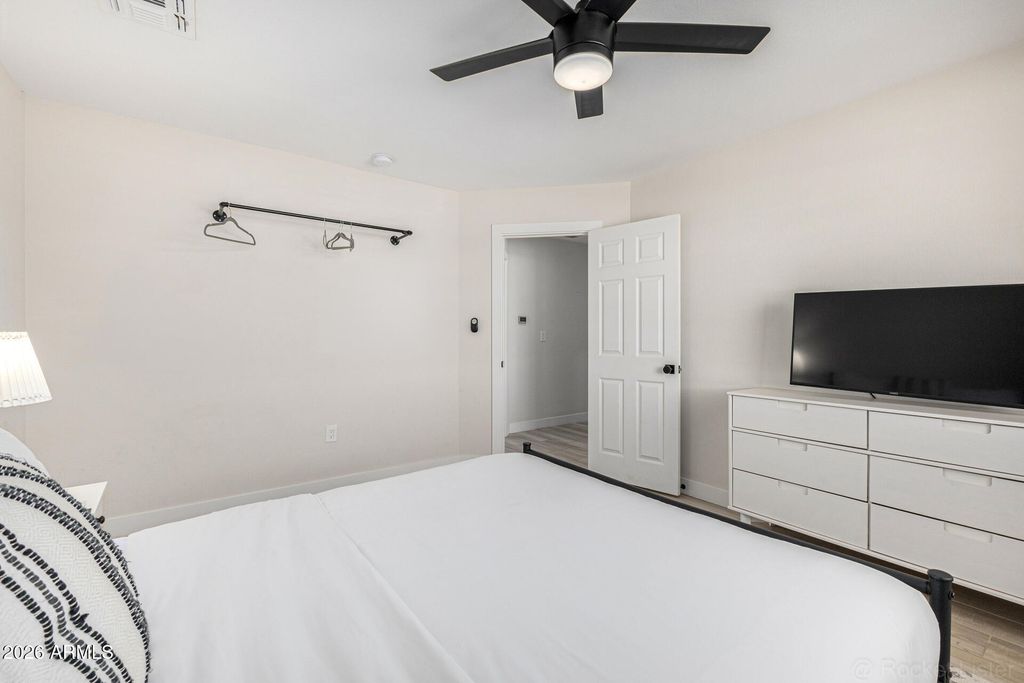 Image 19 of property listing at 10141 W PEBBLE BEACH Drive, Sun City, AZ 85351