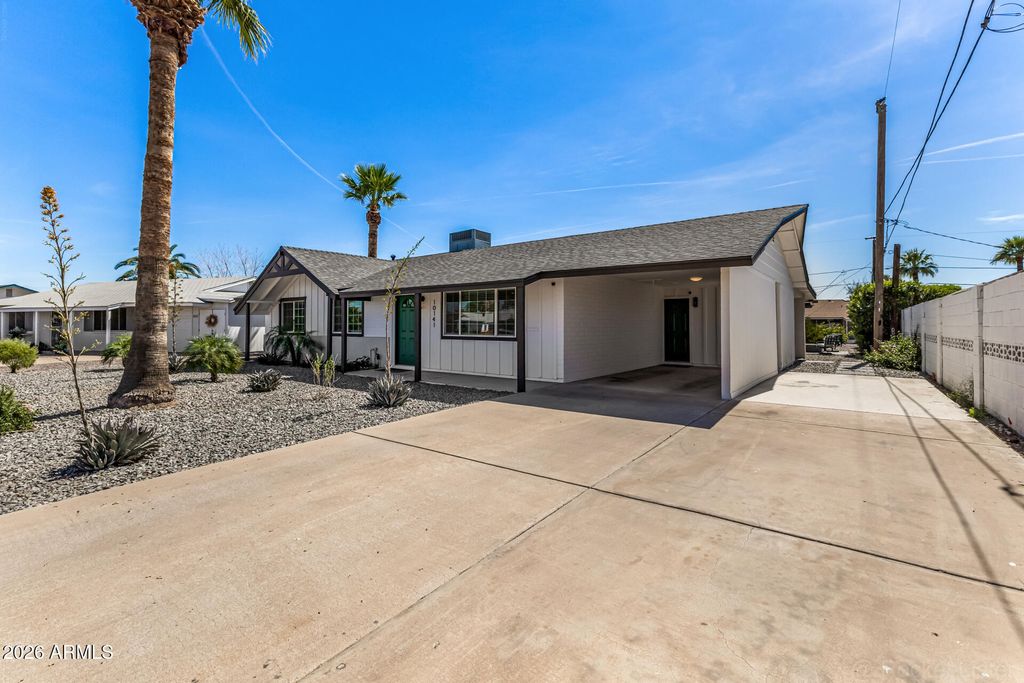 Image 22 of property listing at 10141 W PEBBLE BEACH Drive, Sun City, AZ 85351