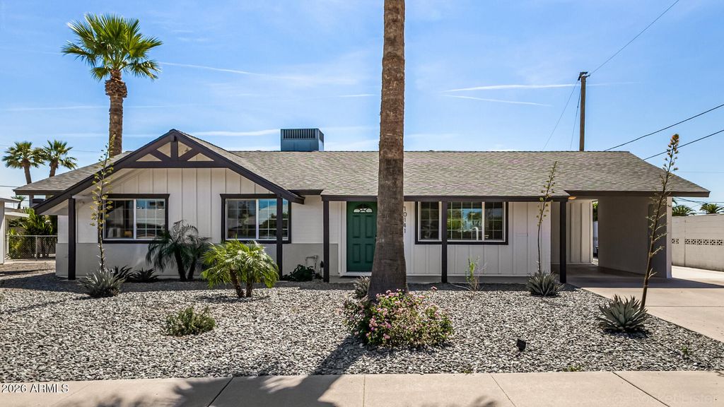 Image 24 of property listing at 10141 W PEBBLE BEACH Drive, Sun City, AZ 85351