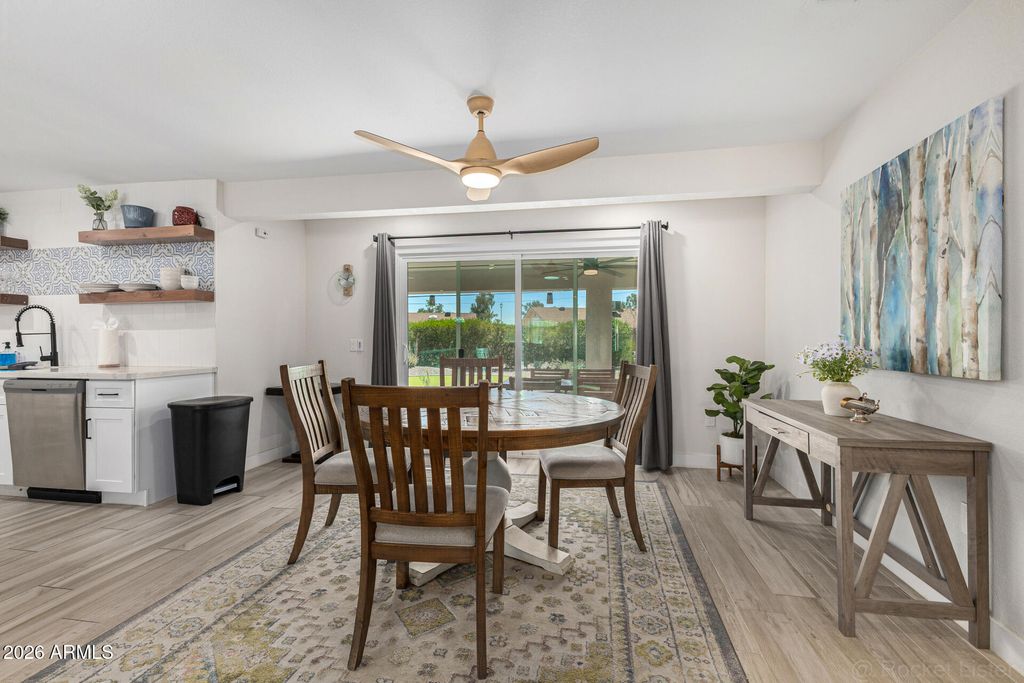 Image 37 of property listing at 10141 W PEBBLE BEACH Drive, Sun City, AZ 85351