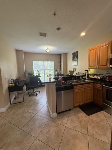 3721 S LAKE ORLANDO PARKWAY 3, Orlando, FL 32808