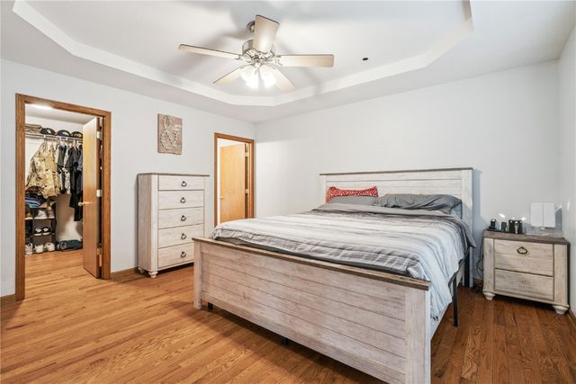 2200 50th St, Marion, IA 52302