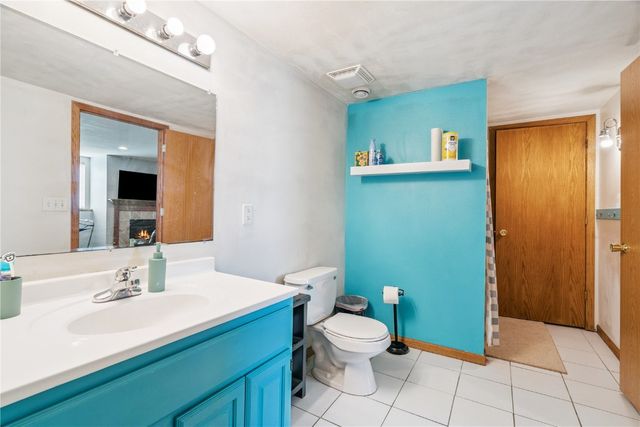 2200 50th St, Marion, IA 52302