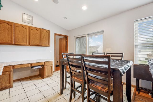 2200 50th St, Marion, IA 52302