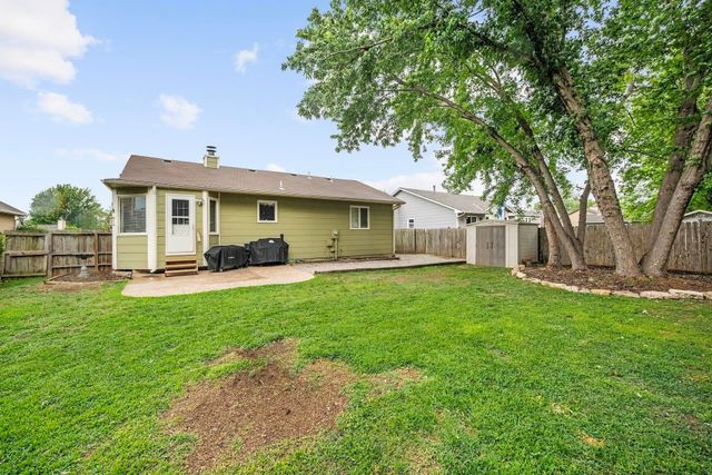 2506 N Amarado St, Wichita, KS 67205
