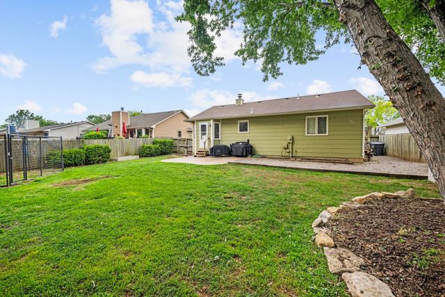2506 N Amarado St, Wichita, KS 67205