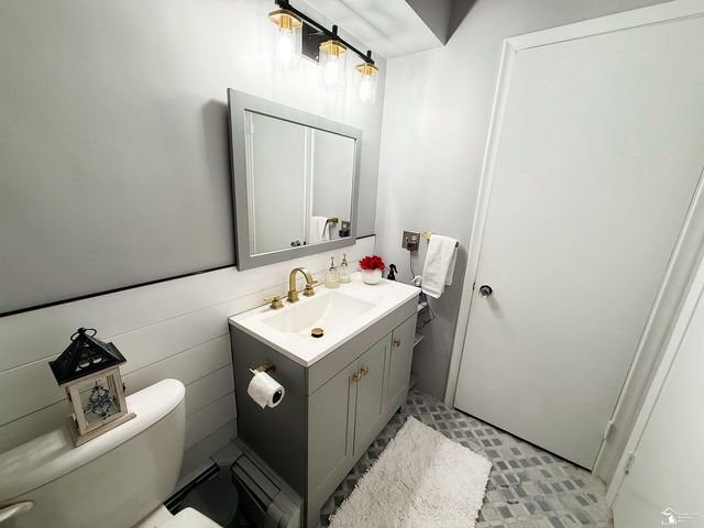 4230 St Anthony Road, Temperance, MI 48182