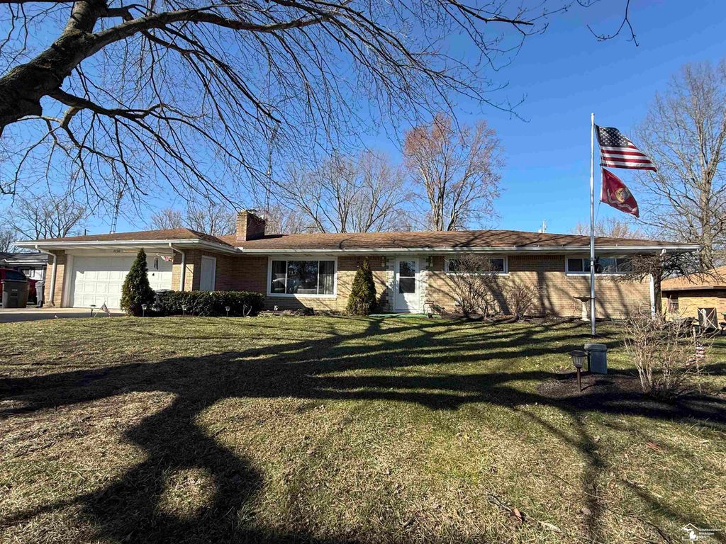 4230 St Anthony Road, Temperance, MI 48182