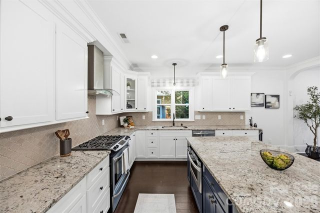 1837 Umstead Street, Charlotte, NC 28205