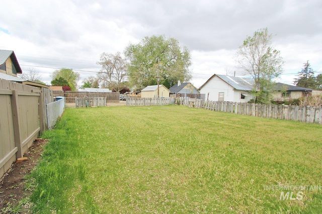 111 Diamond, Nampa, ID 83686