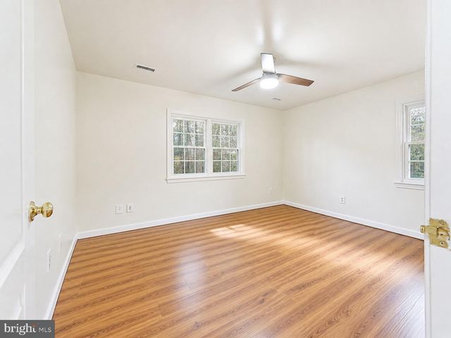 3608 N RED OAK LN, Delaplane, VA 20144