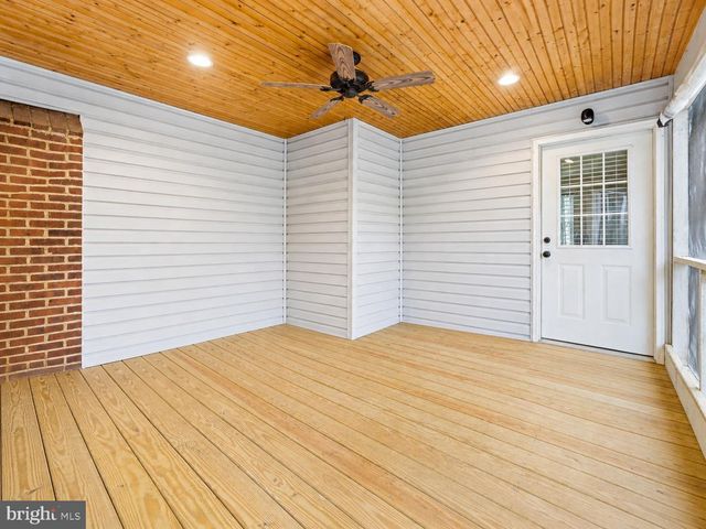3608 N RED OAK LN, Delaplane, VA 20144