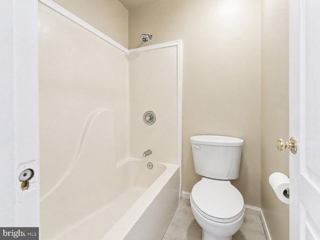 3608 N RED OAK LN, Delaplane, VA 20144