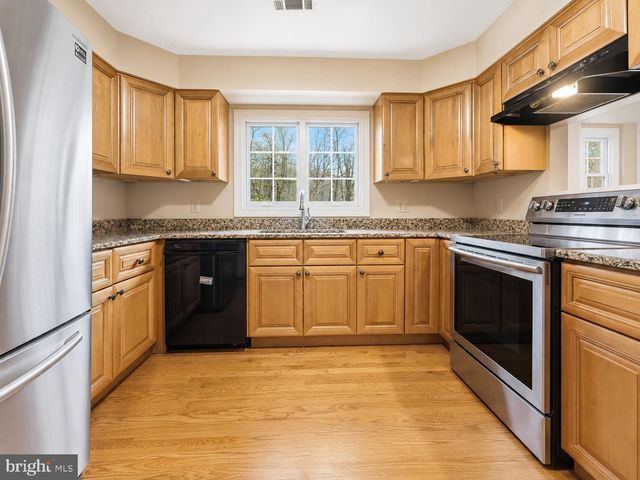 3608 N RED OAK LN, Delaplane, VA 20144