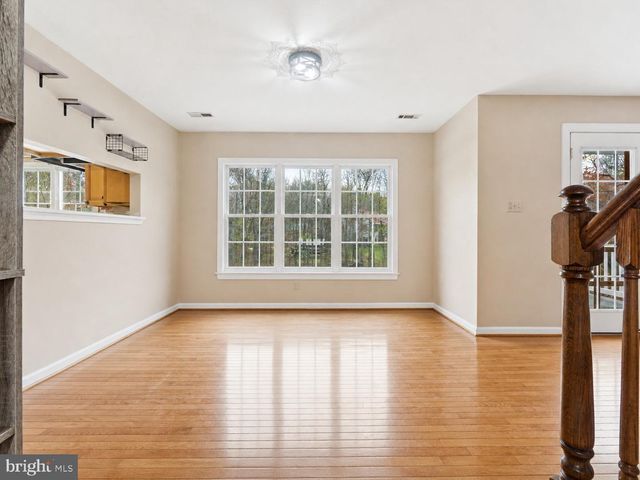 3608 N RED OAK LN, Delaplane, VA 20144