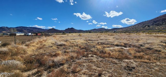 0 Long View, Smith Valley, NV 89444