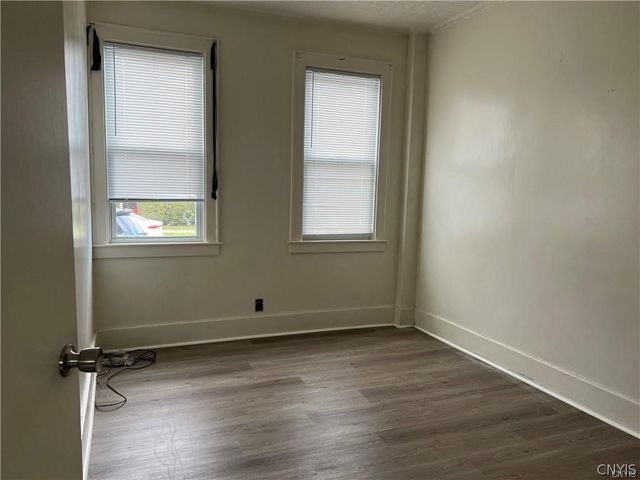 809 Jefferson Avenue, Utica, NY 13501