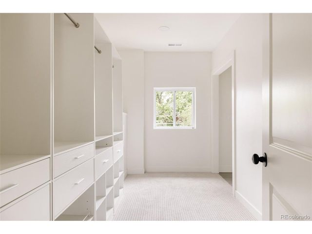 245 Albion St, Denver, CO 80220