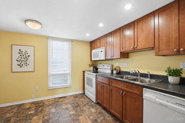 10850 Ponds Lane, Sycamore Twp, OH 45242