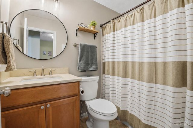 10850 Ponds Lane, Sycamore Twp, OH 45242