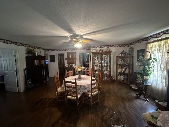 91 Lambs Ferry Rd, Loretto, TN 38469