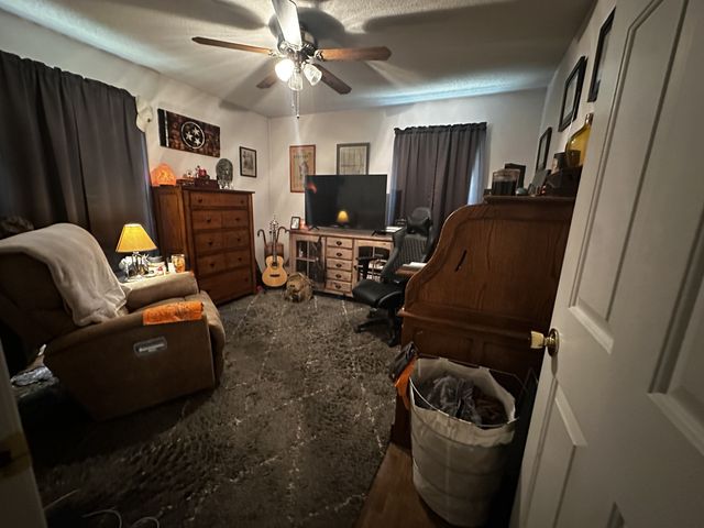 91 Lambs Ferry Rd, Loretto, TN 38469