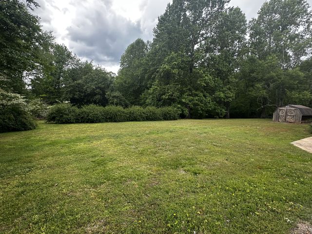 91 Lambs Ferry Rd, Loretto, TN 38469