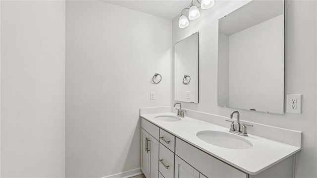 16772 S Allman Road, Olathe, KS 66062