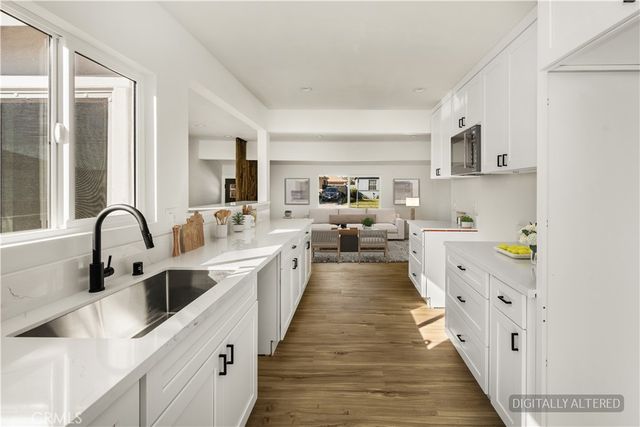 14016 S Albertson Avenue, Compton, CA 90222