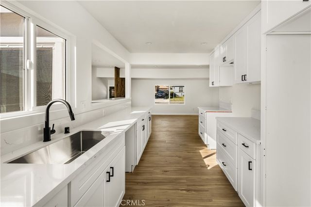 14016 S Albertson Avenue, Compton, CA 90222