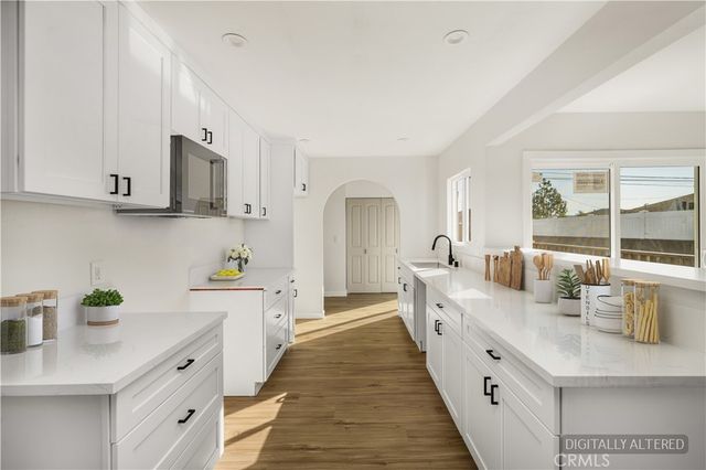 14016 S Albertson Avenue, Compton, CA 90222