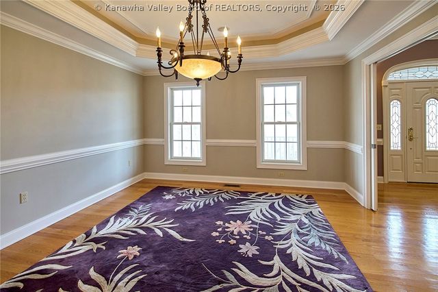 111 Graff Lane, Charleston, WV 25304