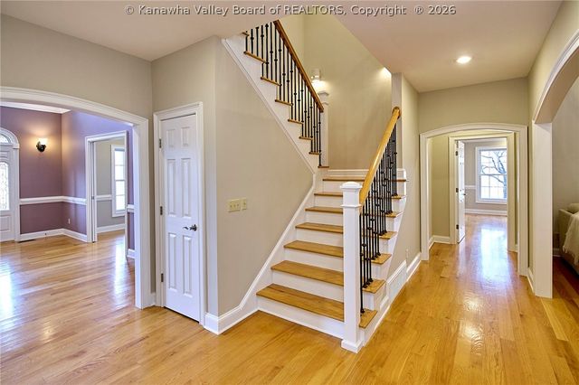 111 Graff Lane, Charleston, WV 25304