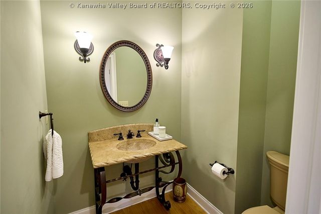 111 Graff Lane, Charleston, WV 25304