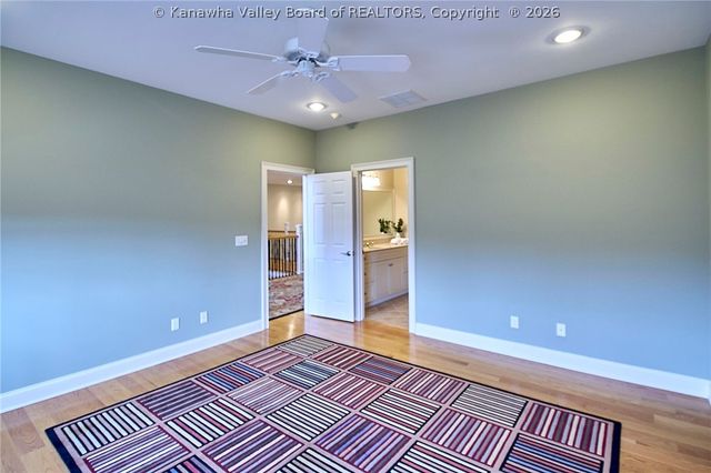 111 Graff Lane, Charleston, WV 25304