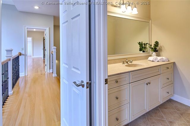 111 Graff Lane, Charleston, WV 25304