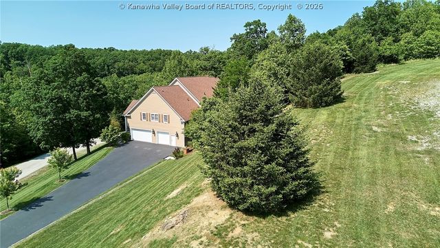 111 Graff Lane, Charleston, WV 25304