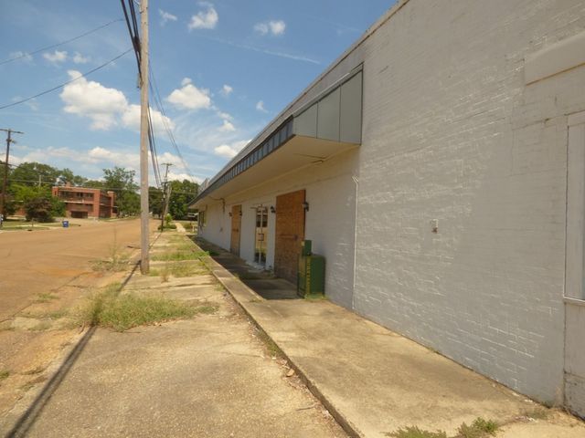 202 N Jackson Street, Brookhaven, MS 39601